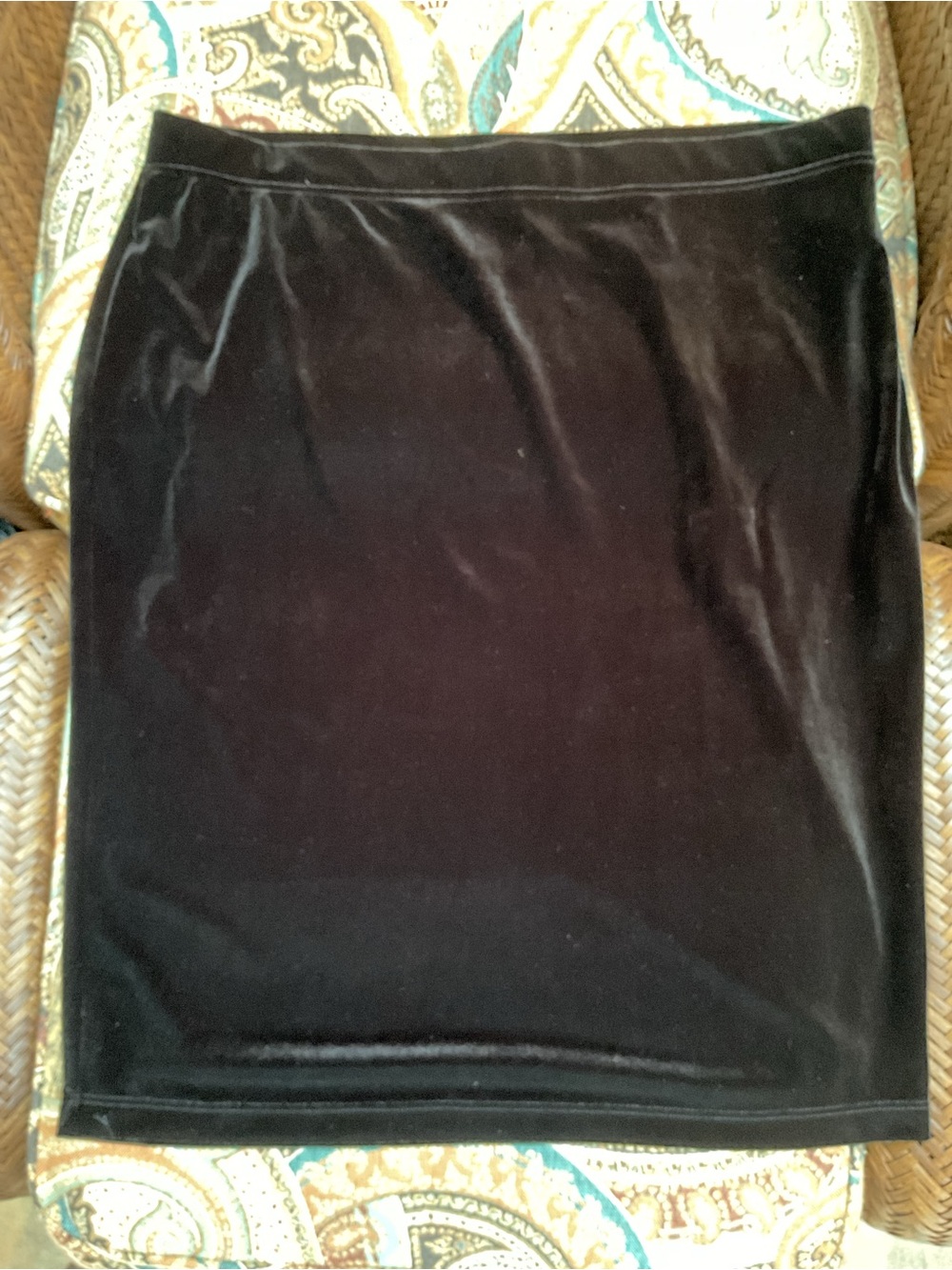 Chico’s travelers collection black velvet pencil skirt. NWOT.